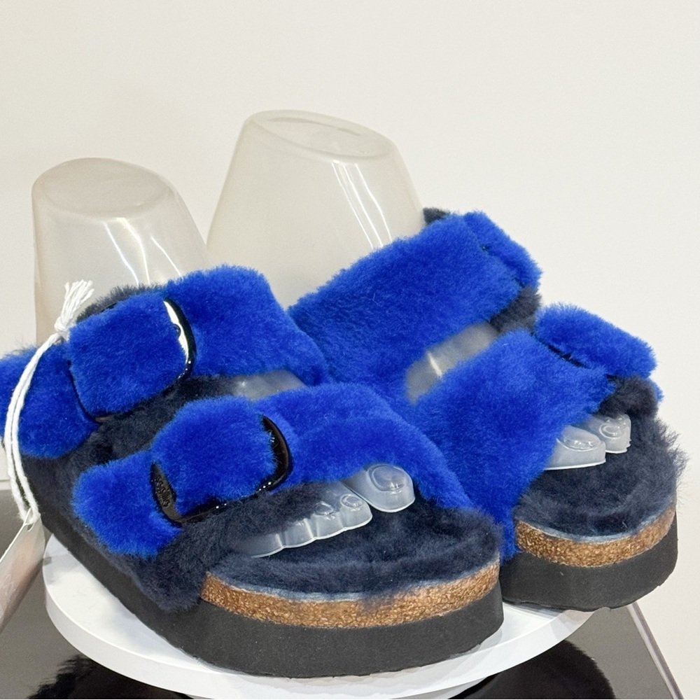 BIRKENSTOCK Women’s PAPILLIO  Arizona Big Buckle Shearling

Non Smoking/No Pets - Picture 11 of 13